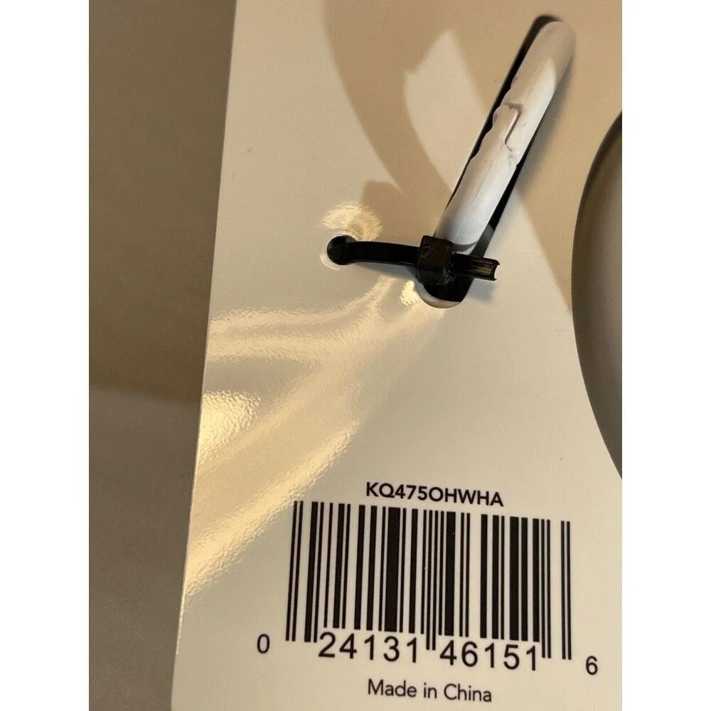 KitchenAid Measuring cups & Spoons White model KE4750HWHA NEW WITH TAGS!